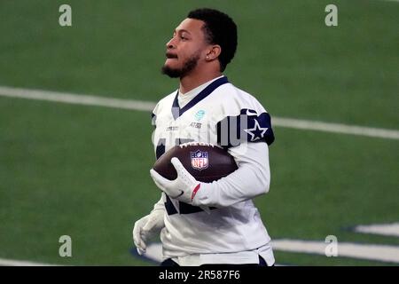 Dallas Cowboys running back Deuce Vaughn (42) scores a touchdown during an  NFL football game against the Jacksonville Jaguars, Saturday, Aug. 12,  2023, in Arlington, Texas. Jacksonville won 28-23. (AP Photo/Brandon Wade