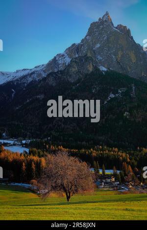 On the way to Alpe di Siussi, along the Dolomites. View of Sciliar from Castelrotto. Stock Photo