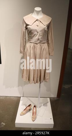 June 1, 2023, New York City, New York, USA: A view of actress Joanne Woodward's wedding dress and shoes seen on display during ''˜The World of Janne Woodward and Paul Newman' preview at Sotheby's New York Luxury Week. The outfit is estimated at $1,000 - 1,500. (Credit Image: © Nancy Kaszerman/ZUMA Press Wire) EDITORIAL USAGE ONLY! Not for Commercial USAGE! Stock Photo