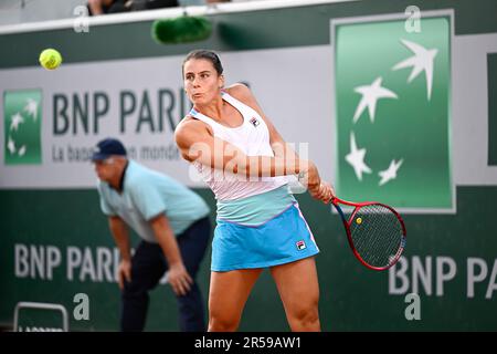 Paris, France. 01st June, 2023. Emma Navarro of USA during the French Open, Grand Slam tennis tournament on June 1, 2023 at Roland Garros stadium in Paris, France. Credit: Victor Joly/Alamy Live News Stock Photo