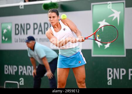 Paris, France. 01st June, 2023. Emma Navarro of USA during the French Open, Grand Slam tennis tournament on June 1, 2023 at Roland Garros stadium in Paris, France. Photo by Victor Joly/ABACAPRESS.COM Credit: Abaca Press/Alamy Live News Stock Photo