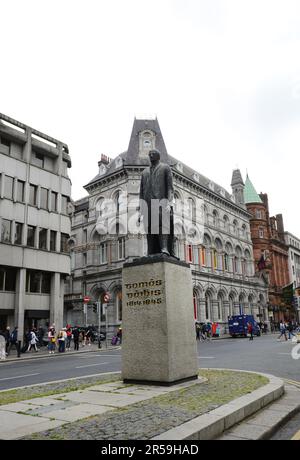Thomas Davis Statue & Memorial on Dame Street in Dublin, Ireland. Stock Photo