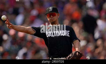 BALTIMORE, MD - APRIL 08: Baltimore Orioles third baseman Ramon Urias (29)  sprints down the first base line during the New York Yankees versus  Baltimore Orioles MLB game at Oriole Park at