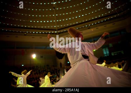 Whirling Dervishes dance at the Mawlana (The Divan of Jalal al-Din Rumi) in Konya, Turkey. Stock Photo
