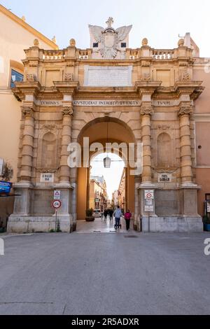 Porta Garibaldi in Marsala in the province of Trapani, Sicily. 'Porta Garibaldi' is one of the gates into the city of Marsala. The crowned eagle domin Stock Photo