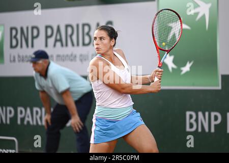 Emma Navarro of USA during the French Open, Grand Slam tennis tournament on June 1, 2023 at Roland Garros stadium in Paris, France. Photo Victor Joly / DPPI - Photo: Victor Joly/DPPI/LiveMedia Stock Photo