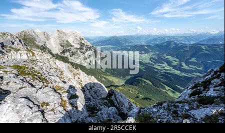 Crossing the Hackenkoepfe, rocky mountains of the Kaisergebirge, Wilder Kaiser, Kitzbuehel Alps, Tyrol, Austria Stock Photo