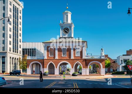 The historic Market House in downtown Fayetteville, North Carolina, USA Stock Photo