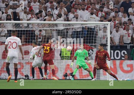 Budapest, Hungary. 31st May, 2023. Gianluca Mancini of AS Roma diverts the ball past his own goalkeeper Rui Patricio to level the scoreline at 1-1 during the UEFA Europa League match at Puskas Arena, Budapest. Picture credit should read: Jonathan Moscrop/Sportimage Credit: Sportimage Ltd/Alamy Live News Stock Photo