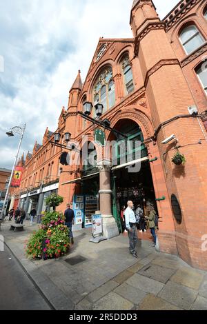 The George's street arcade is a Ornate 1881 shopping plaza offering indie clothing boutiques & food vendors, plus books & jewellery. Dublin, Ireland. Stock Photo