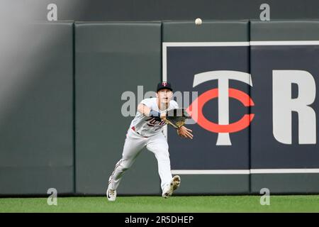 Photo: Twins Max Kepler Hits a Pitch on Opening Day 2023 - KCP20230330112 