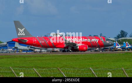 Langkawi, Malaysia - May 28, 2023. MYAirline Airbus A320 (9M-DAC) landing at Langkawi Airport (LGK), Malaysia. Stock Photo