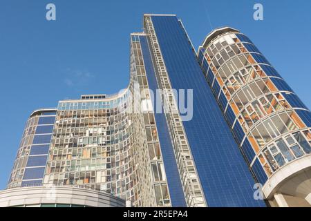 Closeup of Hotel Rafayel, Falcon Wharf, Battersea, and London Heliport ...