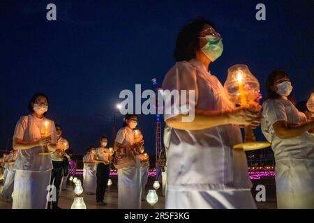 Pathum Thani, Thailand. 3rd June, 2023. Thousands of worshippers gathered at Thailand's Wat Dhammakaya temple to take part in a ceremony marking Vesak Bucha day, one of the most important holiday's in Theravada Buddhism. Over 100,000 LED lantern were arranged around the temple's central Cetiya dome into large patterns visible from the air depicting important periods of the Buddha's life. (Credit Image: © Adryel Talamantes/ZUMA Press Wire) EDITORIAL USAGE ONLY! Not for Commercial USAGE! Credit: ZUMA Press, Inc./Alamy Live News Stock Photo