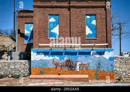 A mural by Carlos Rossas on the wall of the old Sunset Pumping Station at the Sunset Heights neighborhood in El Paso, Texas. Stock Photo