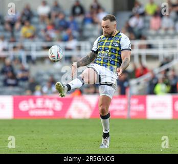 St James Park, Newcastle, UK. 3rd June, 2023. Betfred Super League Magic Weekend Rugby League, Leeds Rhinos versus Castleford Tigers; Leeds Rhinos Blake Austin kicks the ball Credit: Action Plus Sports/Alamy Live News Stock Photo