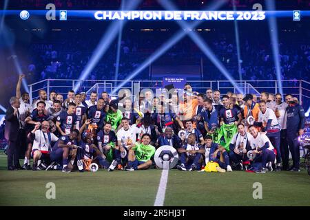 Paris, France. 03rd June, 2023. Paris Saint-Germain players celebrate their French L1 championship during the 2022-2023 Ligue1 trophy ceremony following the L1 football match between Paris Saint-Germain (PSG) and Clermont Foot 63 at the Parc des Princes Stadium in Paris on June 3, 2023. Photo by Raphael Lafargue/ABACAPRESS.COM Credit: Abaca Press/Alamy Live News Stock Photo