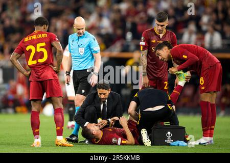 Budapest, Hungary. 31st, May 2023. Referee Anthony Taylor seen during the UEFA Europa League final between Sevilla FC and AS Roma at the Puskas Arena in Hungary. (Photo credit: Gonzales Photo - Balazs Popal). Stock Photo
