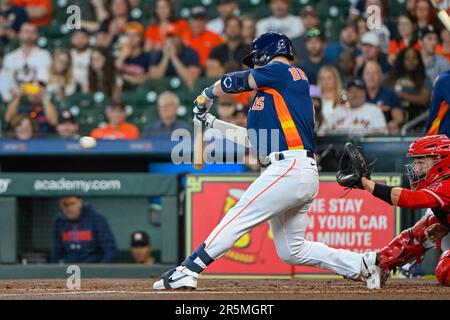 HOUSTON, TX - JUNE 04: Houston Astros starting pitcher J.P. France