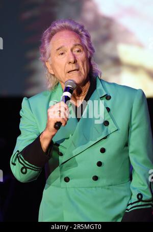 Hiawassee, GA, USA. 3rd June, 2023. Gary Puckett on stage for Happy Together Tour 2023, Anderson Music Hall, Hiawassee, GA June 3, 2023. Credit: Derek Storm/Everett Collection/Alamy Live News Stock Photo