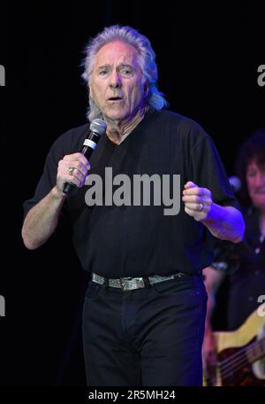 Hiawassee, GA, USA. 3rd June, 2023. Gary Puckett on stage for Happy Together Tour 2023, Anderson Music Hall, Hiawassee, GA June 3, 2023. Credit: Derek Storm/Everett Collection/Alamy Live News Stock Photo