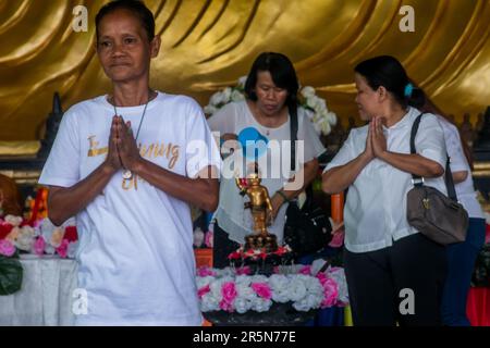 Bogor, Indonesia. 04th June, 2023. Buddhist devotees pour holy water over a baby Prince Siddhartha Gautama statue at the Buddha Dharma & 8 Pho Sat temple, during celebrate Vesak Day in Bogor, West Java, Indonesia on June 4, 2023. (Photo by Andi M Ridwan/INA Photo Agency/Sipa USA) Credit: Sipa USA/Alamy Live News Stock Photo