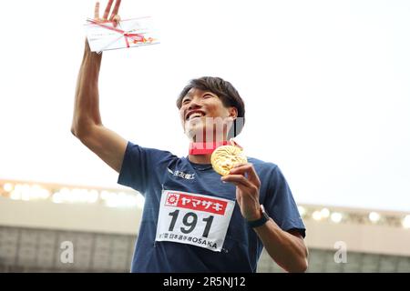 Osaka, Japan. 4th June, 2023. Syunsuke Izumiya Athletics : The 107th Japan Track & Field National Championships Men's 110mH Final at Yanmar Stadium Nagai in Osaka, Japan . Credit: Naoki Morita/AFLO SPORT/Alamy Live News Stock Photo