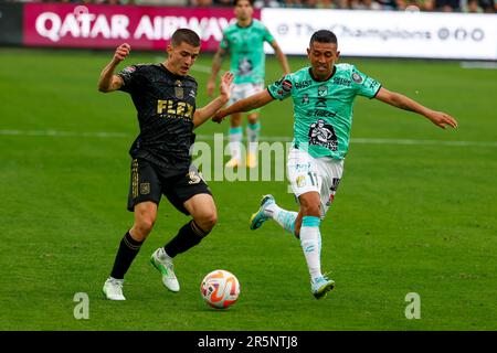 Los Angeles, California, USA. 4th June, 2023. Los Angeles FC defender Sergi Palencia (30) and Mexico's Leon forward ElÃ-as HernÃ¡ndez (11) vie for the ball during the second leg of the CONCACAF championship final soccer match at BMO Stadium in Los Angeles Sunday, June 4, 2023. (Credit Image: © Ringo Chiu/ZUMA Press Wire) EDITORIAL USAGE ONLY! Not for Commercial USAGE! Credit: ZUMA Press, Inc./Alamy Live News Stock Photo