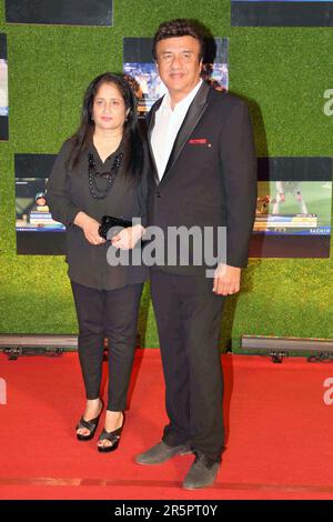 Anu Malik, Indian music composer, singer, husband, wife, Anju Anu Malik, red carpet, Sachin: A Billion Dreams,  Mumbai, India, 24 May 2017 Stock Photo