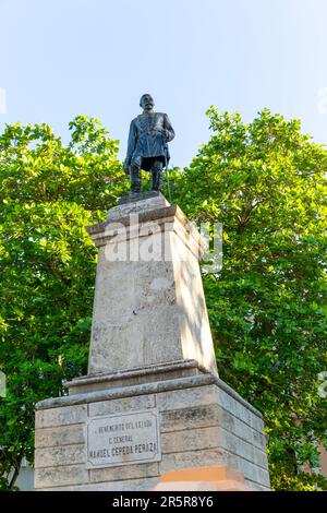 Statue of General Manuel Cepeda Peraza,  Parque Hidalgo, Merida, Yucatan State, Mexico Stock Photo