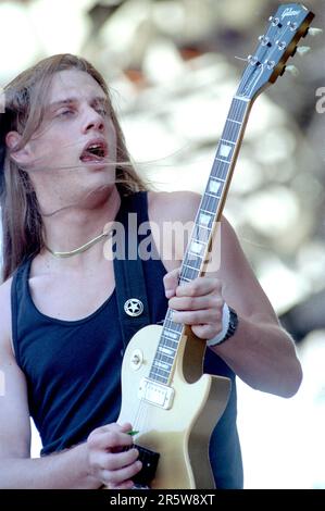 Milan Italy 1994-07-08 : Jimmy Stiff  guitarist of Jackyl during the live concert at the Sonoria Festival 1994 Stock Photo