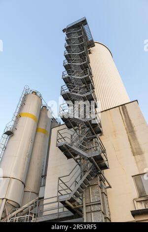 Silos for building materials, cement, sand, concrete, Stuttgart, Baden-Wuerttemberg, Germany Stock Photo