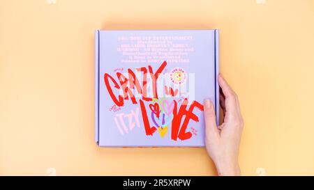 ITZY - CRAZY IN LOVE The 1st Album