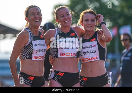 Hengelo, Netherlands. 04th June, 2023. HENGELO, NETHERLANDS - JUNE 4: Esther Guerrero of Spain, Melissa Courtney-Bryant of Great Britain, Sarah McDonald of Great Britain during the FBK Games 2023 competing on the 1500m Women on June 4, 2023 in Hengelo, Netherlands (Photo by Andre Weening/Orange Pictures) Credit: Orange Pics BV/Alamy Live News Stock Photo