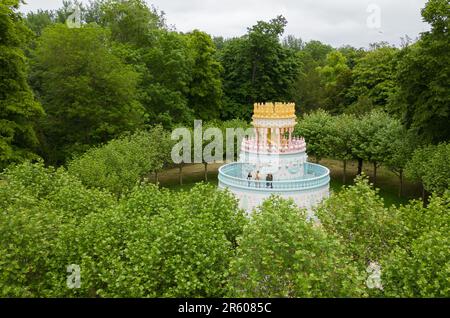 A view of Portuguese artist Joana Vasconcelos' new installation Wedding Cake at Waddesdon Manor in Aylesbury, Buckinghamshire. The 12-metre-high sculptural pavilion in the form of a three-tiered wedding cake is clad in ceramic tiles and was comissioned by the Rothschild Foundation for Waddesdon. Picture date: Tuesday June 6, 2023. Stock Photo