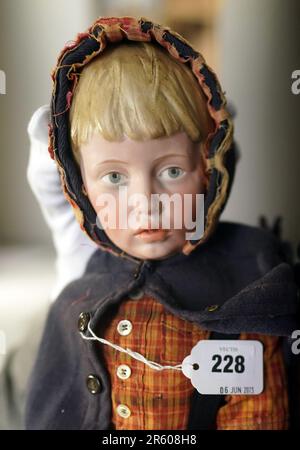 A Kammer & Reinhardt Walter 102 bisque doll on display at Vectis Auctions in Stockton-on-Tees. The rare doll was almost thrown out by the vendor but is now expected to raise in the region of £17,000 when its sold by the auction house with interest globally from bidders in Germany and the USA. Picture date: Tuesday June 6, 2023. Stock Photo