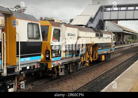 Volker Rail Matisa Tampers DR75303 and DR75405 passing through Scunthorpe with the 6J31 0857 Sleaford - Scunthorpe infrastructure service on 6/6/23. Stock Photo