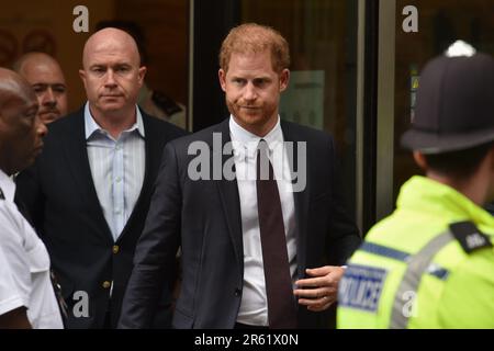 London, England, UK. 6th June, 2023. Prince HARRY, Duke of Sussex, leaves the Rolls Building at the High Court in London where he testified against Mirror Group Newspapers in the phone hacking case. (Credit Image: © Thomas Krych/ZUMA Press Wire) EDITORIAL USAGE ONLY! Not for Commercial USAGE! Stock Photo