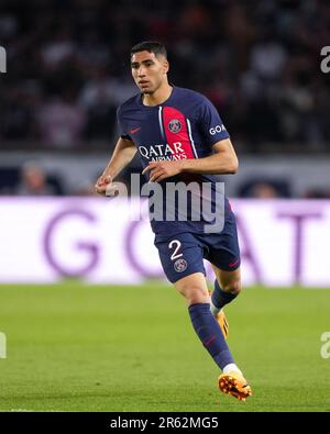 Paris Saint-Germain Nike Home Stadium Shirt 2023-24 with Hakimi 2 printing