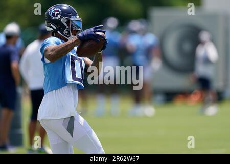 Sean Murphy-Bunting looking at taking #0 : r/Tennesseetitans