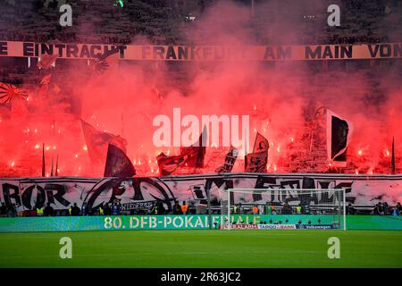 Bengalos, pyrotechnics, pyro, fireworks, in the Frankfurt fan block, 80th DFB Cup final, DFB Cup, final, Olympiastadion Berlin, Germany Stock Photo