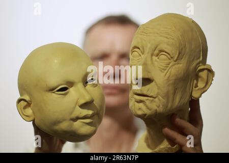 Magdeburg, Germany. 06th June, 2023. Faces and heads for theater puppets are prepared by set designer Christian Beck for a special exhibition With the special exhibition 'And then alive: The World of Hagen Tilp,' two dozen theater puppets will be on display. The impressive character puppets have already entered puppet and acting stages of major theaters. The creative process behind these puppets is fascinating and requires many working steps which will be shown in the special exhibition. Credit: Matthias Bein/dpa/Alamy Live News Stock Photo