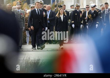 Le président de la république, Emmanuel Macron assiste à une cérémonie en hommage aux 177 membres français du Commando Kieffer lors de la cérémonie de tradition en mémoire du débarquement des commandos marine français à Colleville-Montgomery, France, le 6 juin 2023. French President Emmanuel Macron during a ceremony in tribute to the 177 French members of the 'Commando Kieffer' Fusiliers Marins commando unit who took part in the Normandy landings, as part of the 79th anniversary of the World War II 'D-Day' Normandy landings, in Colleville-Montgomery, Normandy, France, on June 6, 2023. Photo by Stock Photo