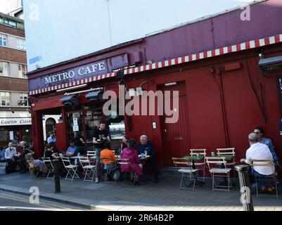 The vibrant Metro Cafe on  William Street in Dublin, Ireland. Stock Photo