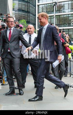Royal Courts of Justice, London, UK. 7th June 2023. Prince Harry arriving at the Royal Courts of Justice, for the second day of his lawsuit against The Mirror Group. The Duke of Sussex is suing Mirror Group Newspapers (MGN) for damages over alleged unlawful information gathering, including phone hacking and is the first senior British royal to give evidence in court for 130 years. Photo by Amanda Rose/Alamy Live News Stock Photo