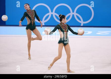 AUG 8, 2021 - Tokyo, Japan: Guo Qiqi, Hao Ting, Huang Zhangjiayang, Liu Xin and Xu Yanshu of Team China in the Rhythmic Gymnastics Group All-Around Final at the Tokyo 2020 Olympic Games (Photo: Mickael Chavet/RX) Stock Photo