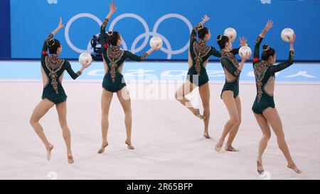 AUG 8, 2021 - Tokyo, Japan: Guo Qiqi, Hao Ting, Huang Zhangjiayang, Liu Xin and Xu Yanshu of Team China in the Rhythmic Gymnastics Group All-Around Final at the Tokyo 2020 Olympic Games (Photo: Mickael Chavet/RX) Stock Photo