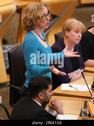 Scottish Government's circular economy minister Lorna Slater making a statement to MSPs in the Scottish Parlaiment, Edinburgh , on the planned deposit return scheme. Picture date: Wednesday June 7, 2023. Stock Photo