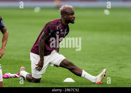 Prague, Czech Republic. 07th June, 2023. Maxwel Cornet (14) of West Ham United is warming up before the UEFA Europa Conference League final between Fiorentina v West Ham United at Fortuna Arena in Prague. Credit: Gonzales Photo/Alamy Live News Stock Photo