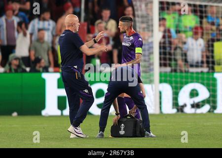 Prague, Czechia. 07th June, 2023. Cristiano Biraghi of Fiorentina receives treatment after being hit with an object during the UEFA Conference League Final match between Fiorentina and West Ham United at Fortuna Arena on June 7th 2023 in Prague, Czechia. (Photo by Daniel Chesterton/phcimages.com) Credit: PHC Images/Alamy Live News Stock Photo